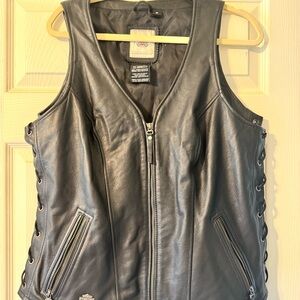 Harley Davidson Leather Vest women’s xl